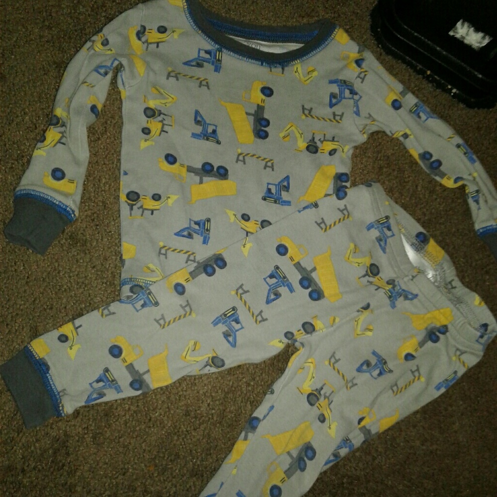 Carter's 2 piece pajama set see 18 months